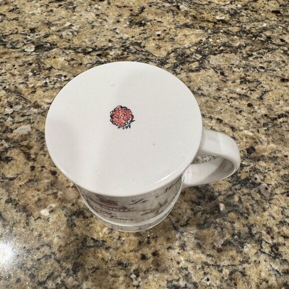 Mug with Lid - Picture 8 of 9